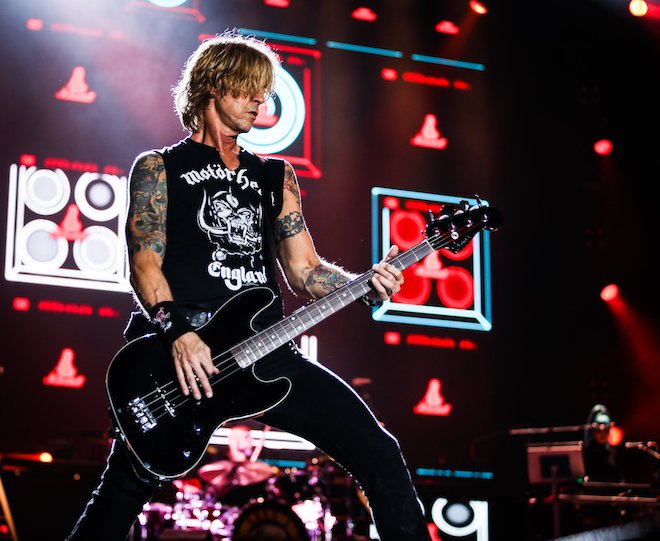 ダフ マッケイガンが世のベーシストに伝えたい5つの主張