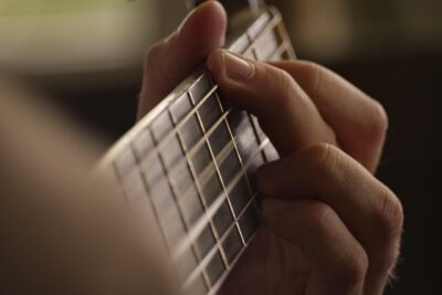 ギタリストの手